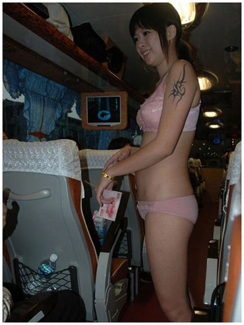 Дівчата-продавці арекового горіха на Тайвані (51 фото) – фото 16