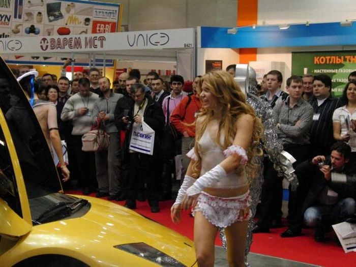 Чудова автомобільна виставка (24 фото) – фото 2