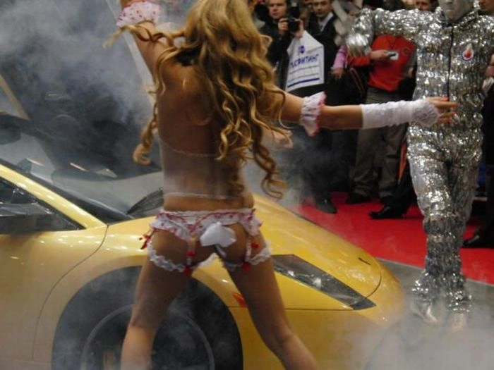 Чудова автомобільна виставка (24 фото) – фото 7