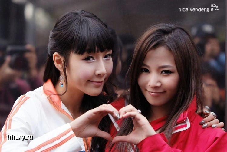 Азіатські дівчата (64 фото) – фото 20