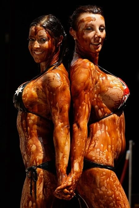 Боротьба в бікіні (9 фото) – фото 3