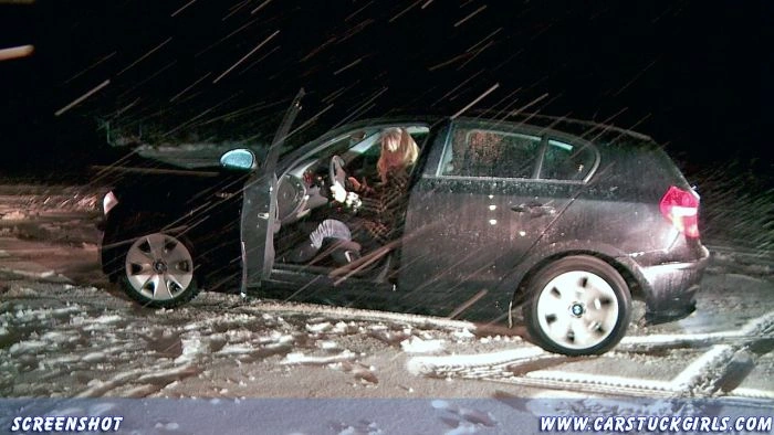 Дівчата на зимових дорогах (36 фото) – фото 36