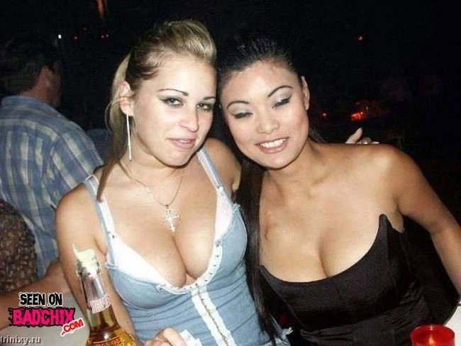 П'ятнична підбірка декольте (80 фото) – фото 9