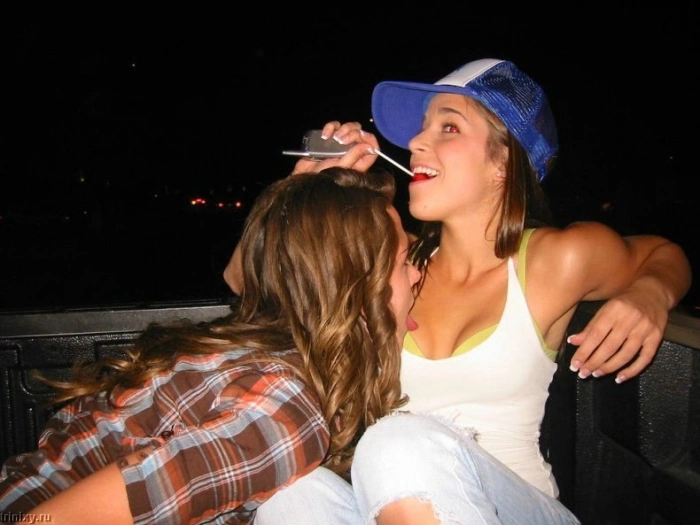 П'ятнична підбірка декольте (80 фото) – фото 18