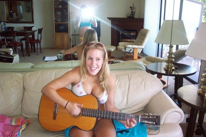 П'ятнична підбірка декольте (80 фото) – фото 28