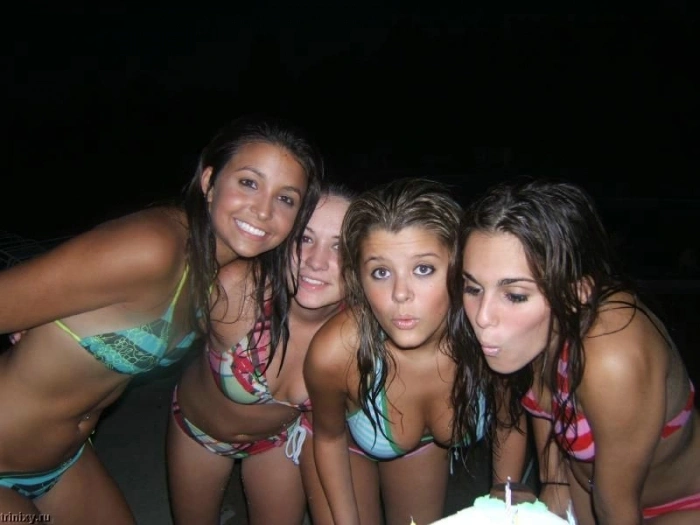 П'ятнична підбірка декольте (80 фото) – фото 37