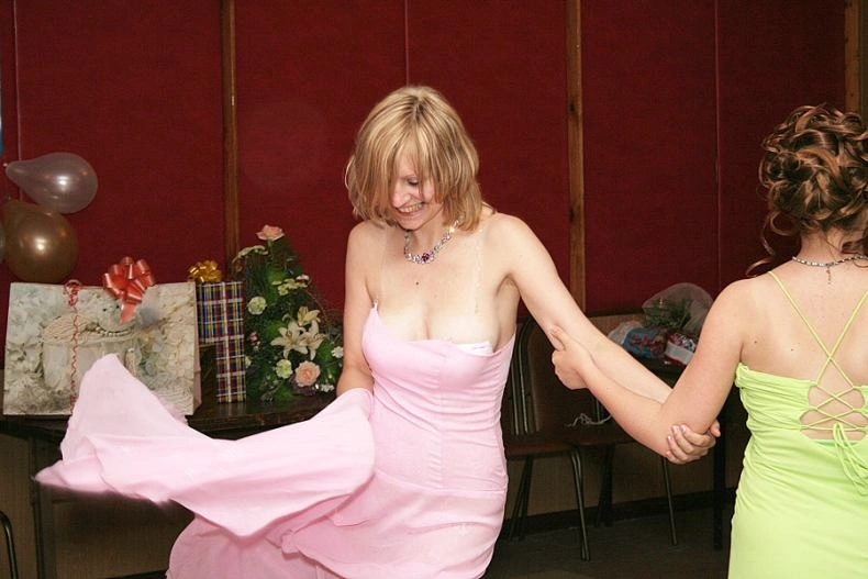 Літні дівчата (105 фотографій) – фото 43