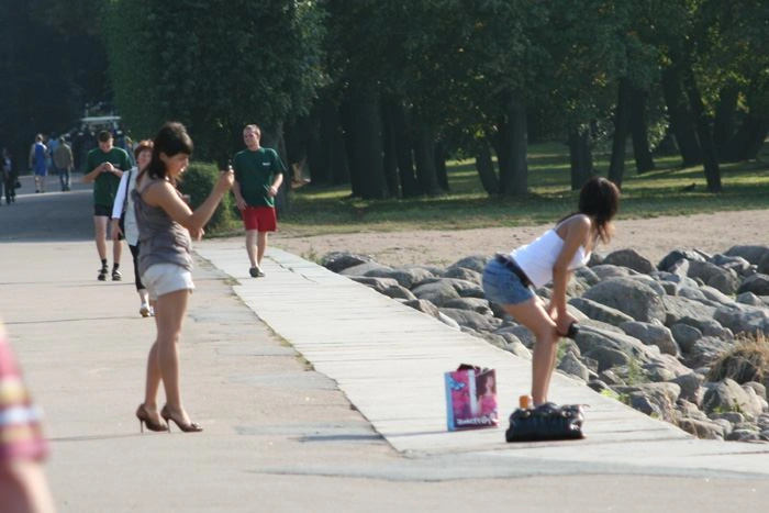 Літні дівчата (105 фотографій) – фото 55