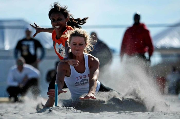 Битва дівчат з групи підтримки (34 фото) – фото 15