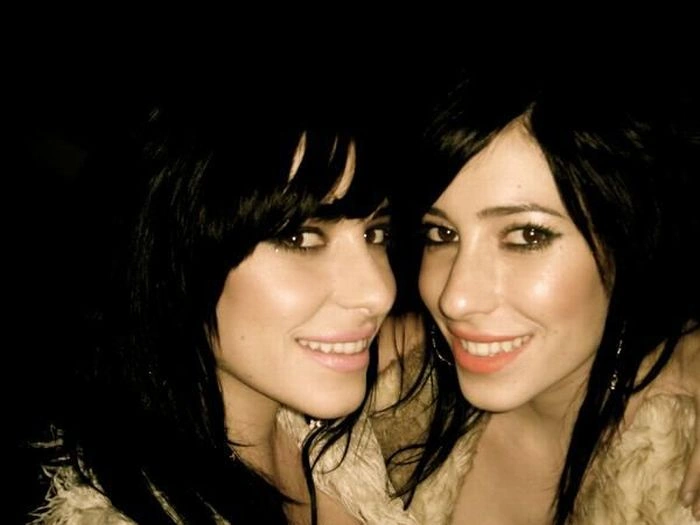 Сексуальні близнюки (63 фото) – фото 33