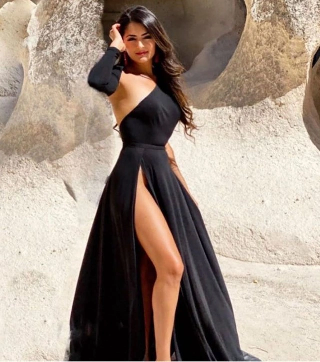 Сукні з високими розрізами. Частина 10 (20 фото) – фото 13