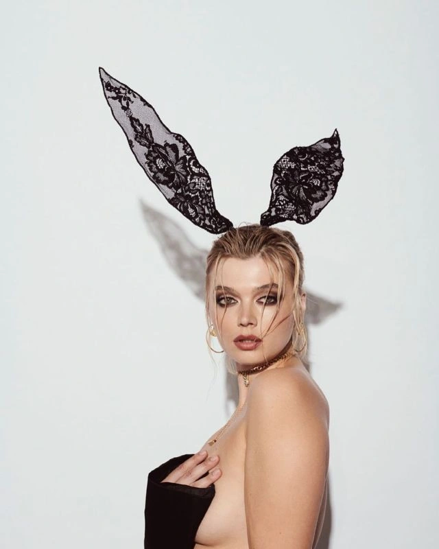 Російська модель плюс-сайз Крістіана Казакова знялася для Playboy у США (15 фото) – фото 5