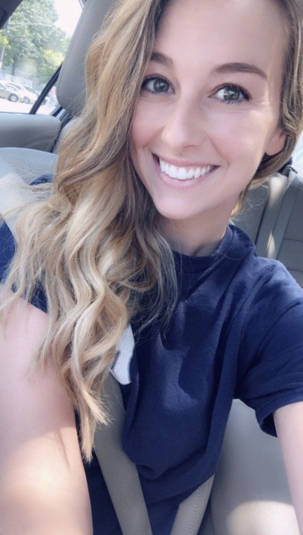 Дівчата роблять селфі в автомобілях (25 фото) – фото 21