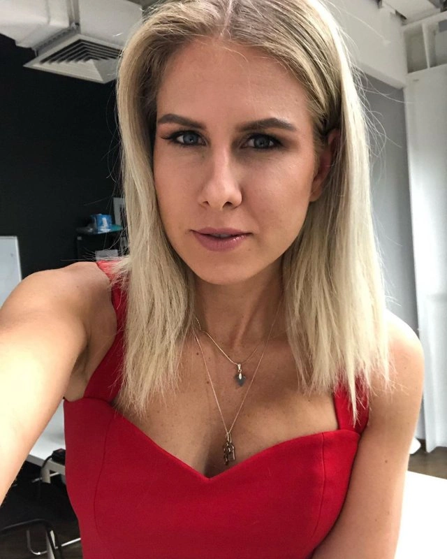 Любов Соболь - палка опозиціонерка, яка хоче змінити Росію (13 фото) – фото 6