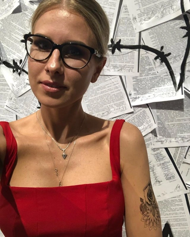 Любов Соболь - палка опозиціонерка, яка хоче змінити Росію (13 фото) – фото 12