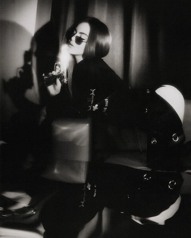 Софія Таюрська - гаряча учасниця гурту Little Big, яка представить Росію на "Євробаченні-2020" (13 фото) – фото 13