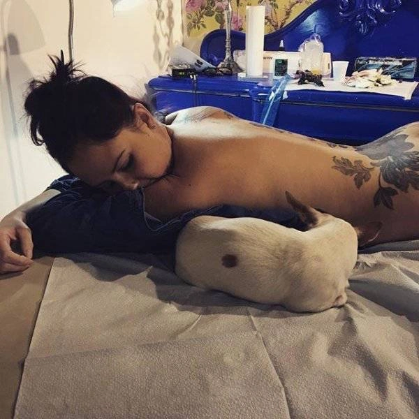 Дівчата з татуюваннями на талії (51 фото) – фото 47