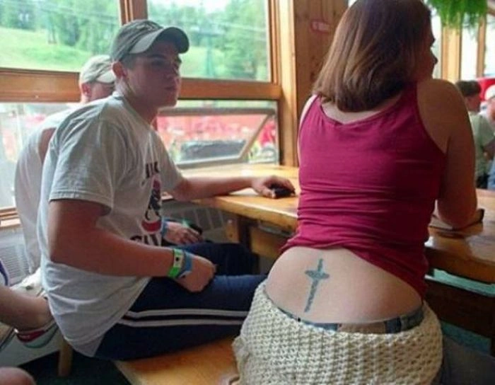 Дівчата з татуюваннями на талії (51 фото) – фото 49