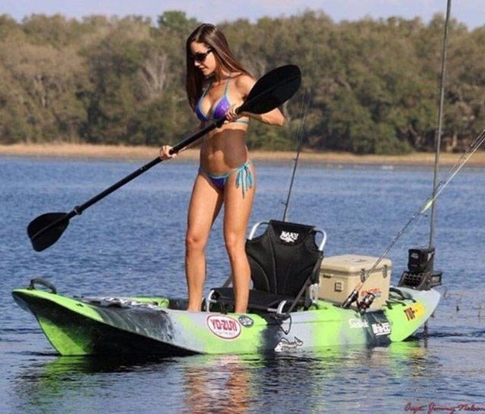 Чарівні прихильниці риболовлі (50 фото) – фото 25