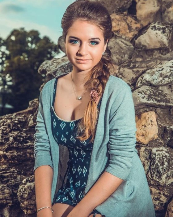 Чарівні дівчата у платтях (41 фото) – фото 8