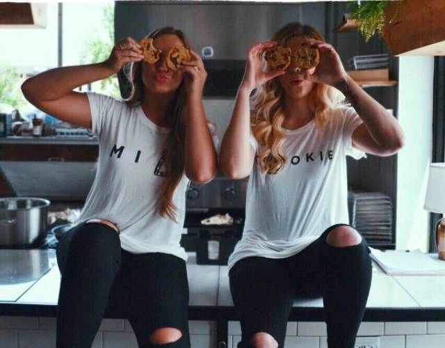 Дівчата жартуються (65 фото) – фото 7