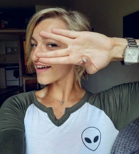 Дівчата жартуються (65 фото) – фото 48