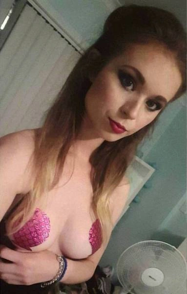 Дівчата без бюстгальтерів (65 фото) – фото 62