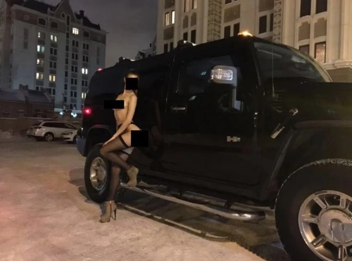 Поліція Астаны розшукує дівчину, яка брала участь у голій фотосесії (2 фото) – фото 2