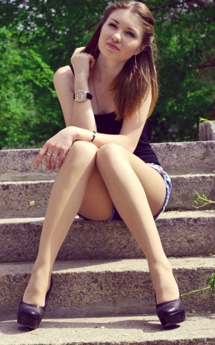 Прекрасні дівчата, які радують очі (27 фото) – фото 22