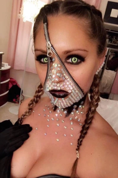 Чарівні дівчата святкують Хелловін (64 фото) – фото 8