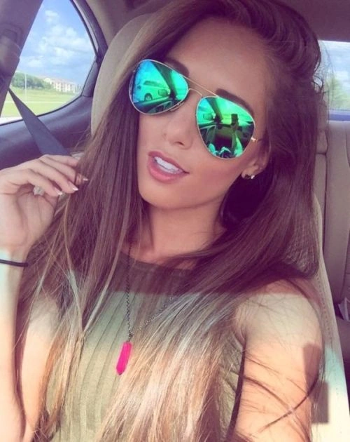 Дівчата в сонцезахисних окулярах (40 фото) – фото 12