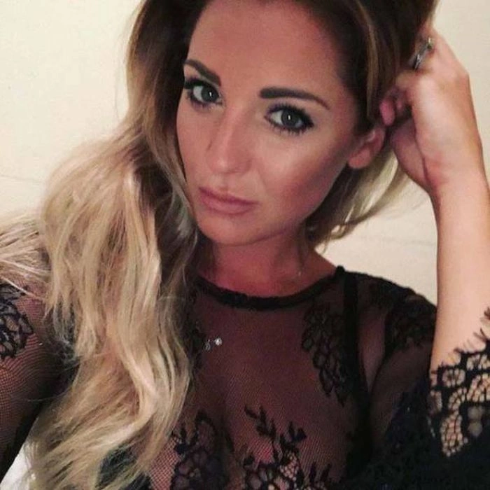 Дівчата в відвертих нарядах (40 фото) – фото 24