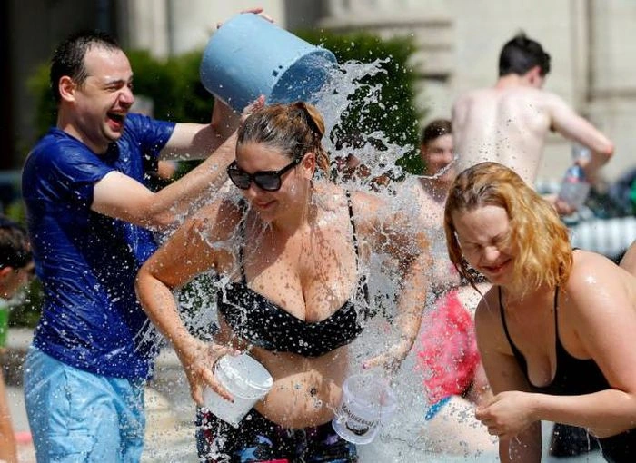 Смішні дівчата. Частина 69 (64 фото) – фото 45