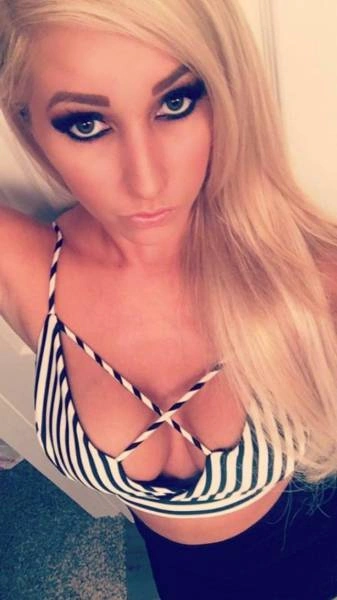 Дівчата, яким важко дивитися у вічі (57 фото) – фото 17