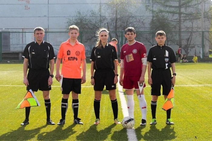 Єкатерина Костюніна - найкрасивіший арбітр російського футболу (16 фото) – фото 4