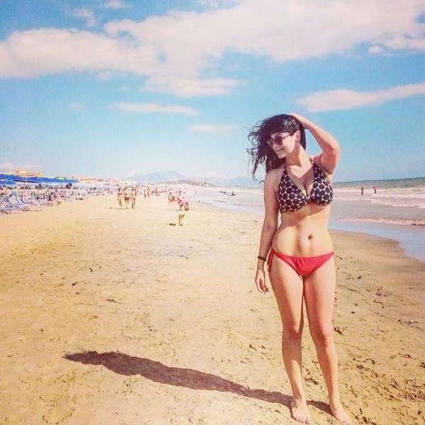 Модель плюс-сайз Паола Торренте посіла друге місце на конкурсі краси в Італії (23 фото) – фото 17