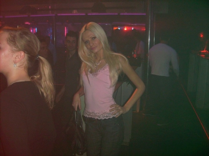 Прихильниця пластичної хірургії Вікторія Уайлд отримала новий п'ятий елемент (21 фото) – фото 8