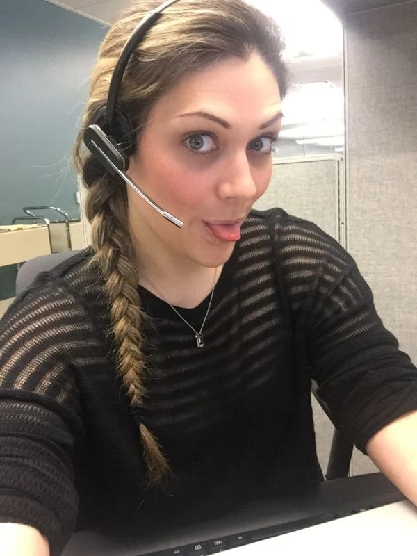 Дівчата фотографуються на роботі (30 фото) – фото 18