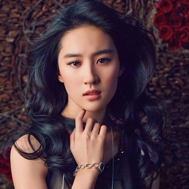 Красиві дівчата з різних куточків світу (20 фото) – фото 12