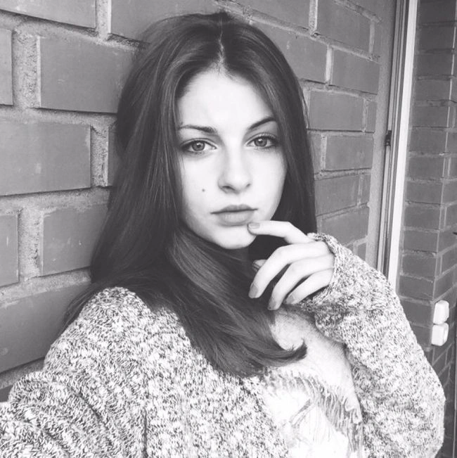 Чарівні користувачки соціальних мереж (48 фото) – фото 25