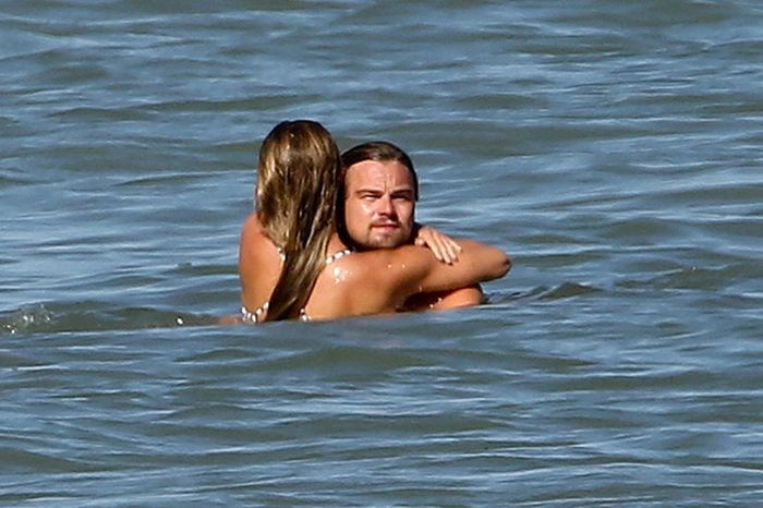 Дівчина Леонардо Ді Капріо, модель Ніна Агдал, знялася для журналу Sports Illustrated (20 фото) – фото 18