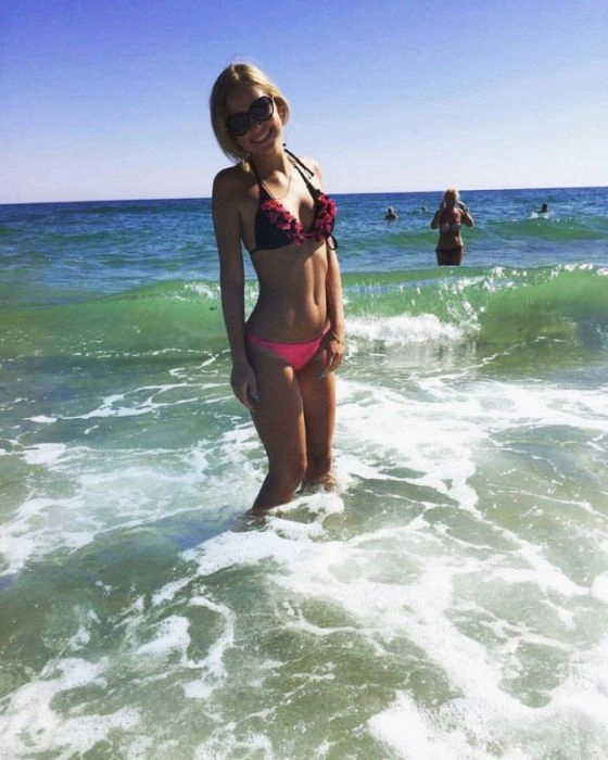 Дівчата на відпочинку в Криму (38 фото) – фото 4