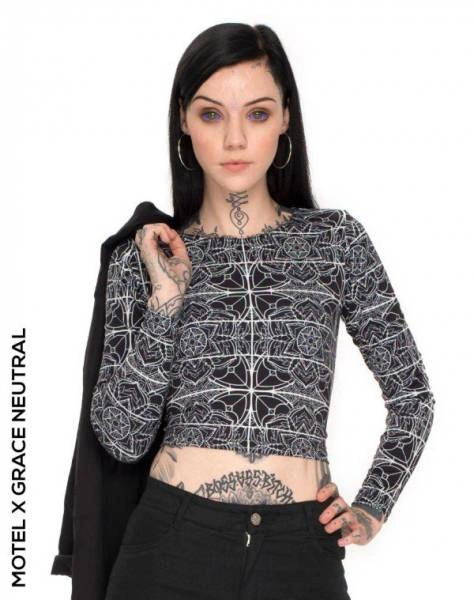 Дівчина, яка дуже любить модифікувати своє тіло (23 фото) – фото 21