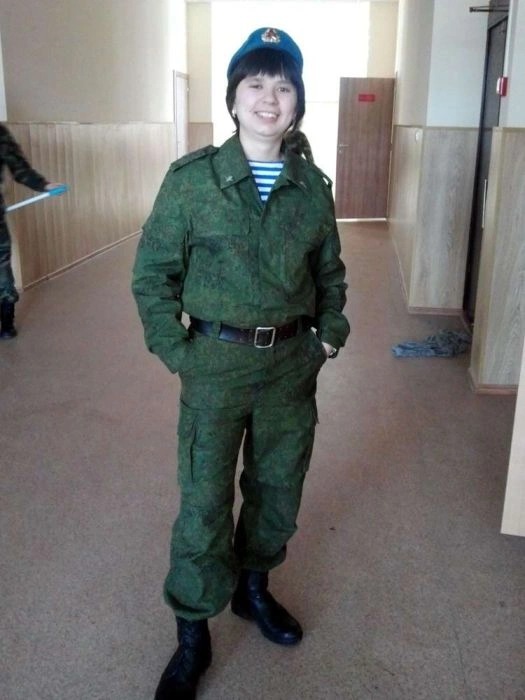 Чарівні дівчата у рядах ВДВ (34 фото) – фото 32