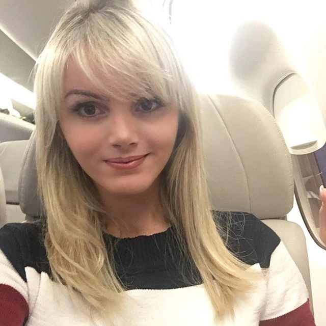 Таліта Зампіроллі - ефектна фігуриста блондинка, народжена чоловіком (22 фото) – фото 19