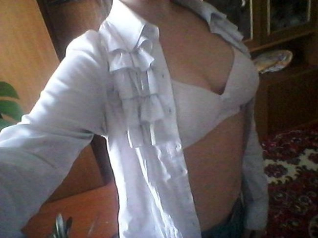 Заради популярності в соцмережах волгоградські школярки публікують свої інтимні фото (7 фото + текст) – фото 6