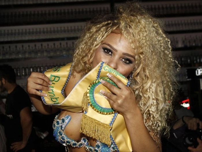 "Міс Бум-Бум 2016": темнокожа модель Еріка Канела (11 фото) – фото 4