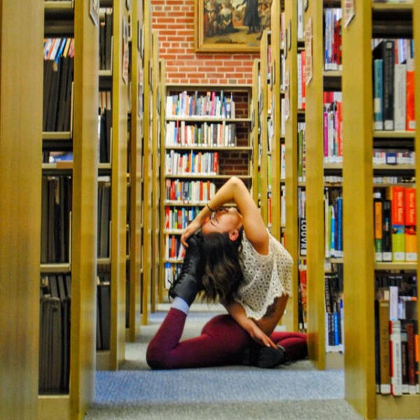 Підбірка фото гнучких дівчат (64 фото) – фото 7