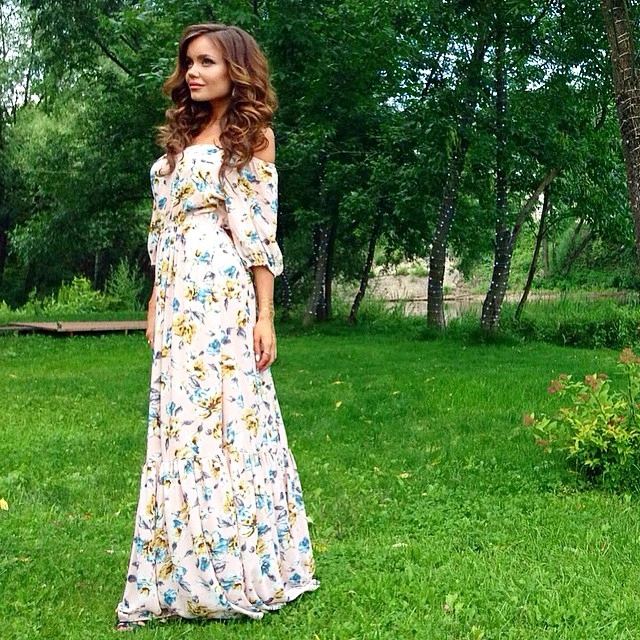 Тверчанку Ассоль Васильєву назвали двійником актриси Анджеліни Джолі (30 фото) – фото 17