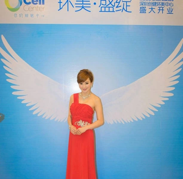 Вгадайте вік дівчини на цьому фото (28 фото) – фото 23